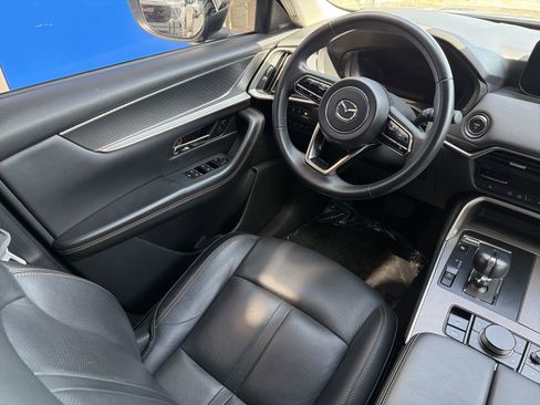Used 2024 MAZDA CX-90 Plug-In Hybrid w/ Premium Pkg AWD/4WD image 12