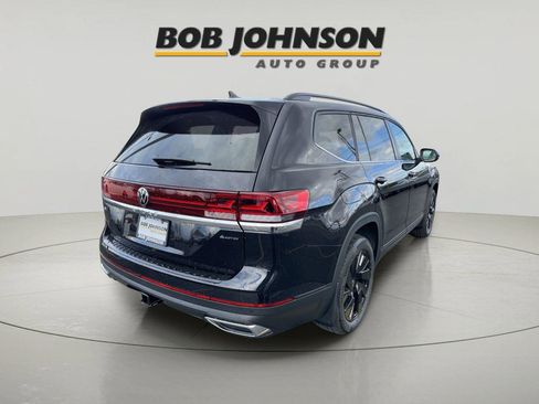 New 2026 Volkswagen Atlas SE image 7