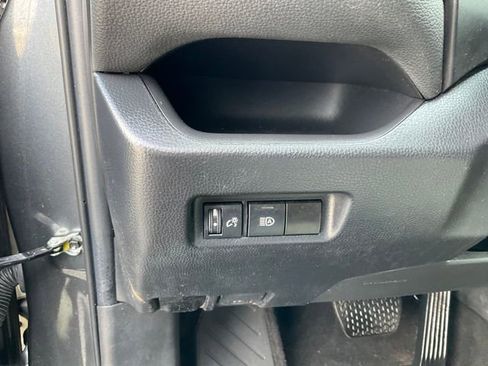 Used 2023 Toyota RAV4 LE image 8