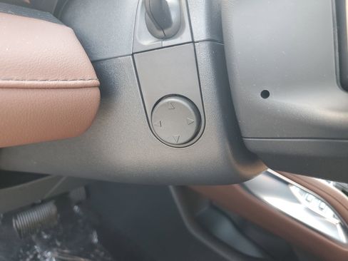 New 2026 Lincoln Nautilus Reserve w/ Jet Appearance Package image 15