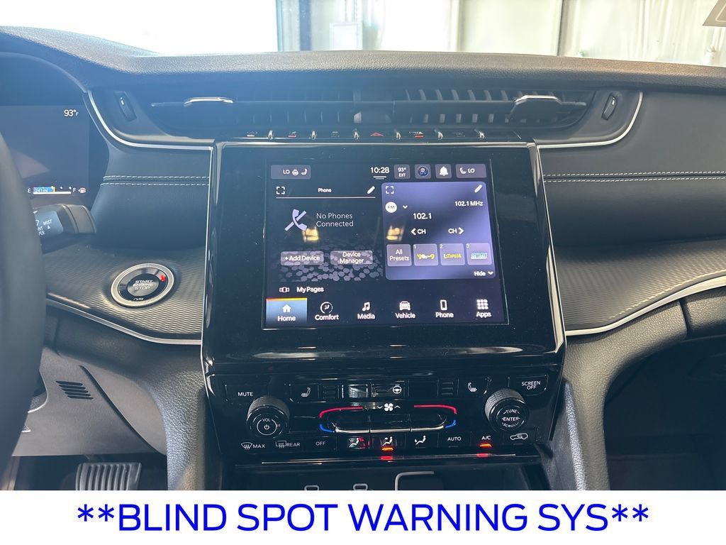 Used 2024 Jeep Grand Cherokee Altitude RWD image 26