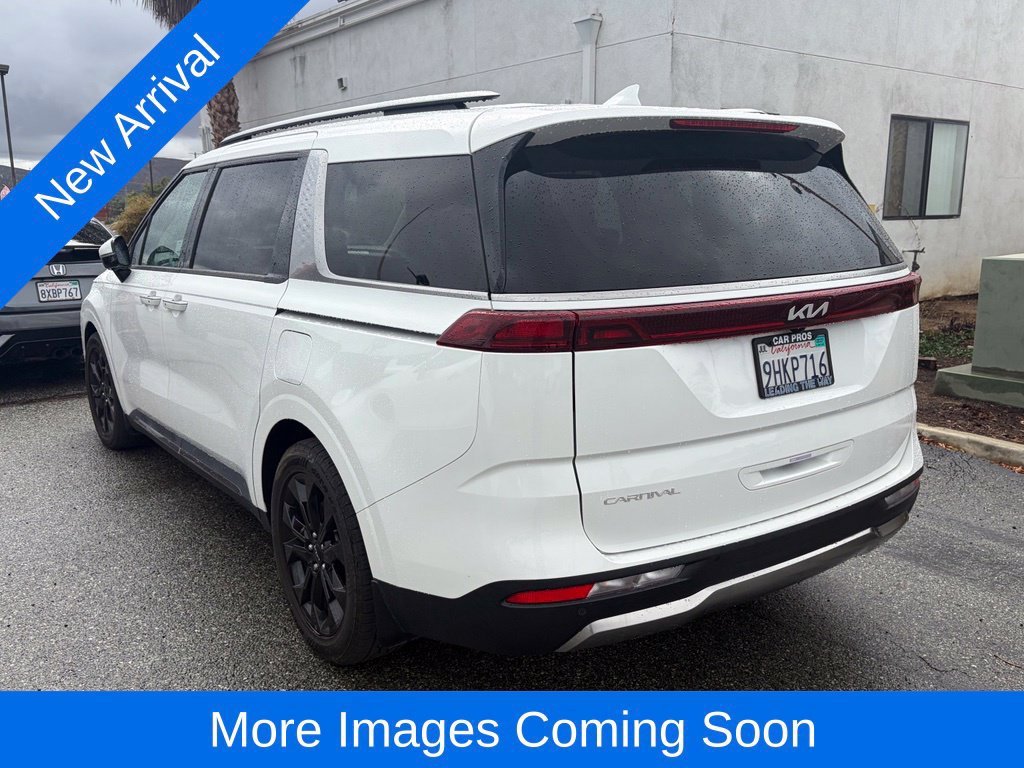 Used 2024 Kia Carnival SX FWD image 4