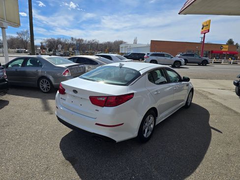 Used 2015 Kia Optima LX image 3