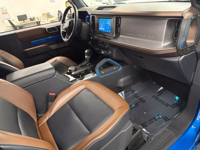 Used 2023 Ford Bronco Outer Banks AWD/4WD image 10
