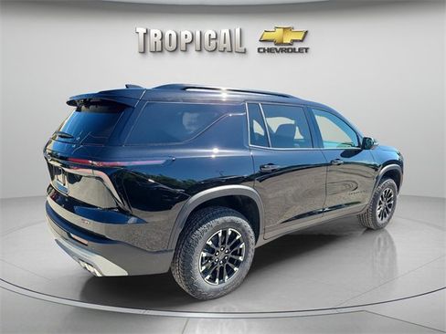 New 2026 Chevrolet Traverse Z71 w/ Enhanced Driving Package image 5
