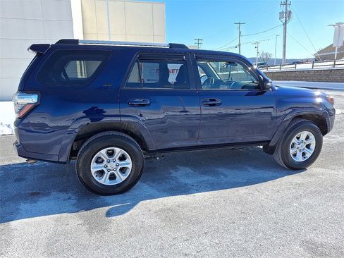 Certified 2023 Toyota 4Runner SR5 Premium w/ Moonroof Package image 11