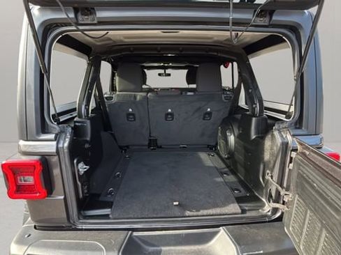 Used 2020 Jeep Wrangler Unlimited Rubicon image 31