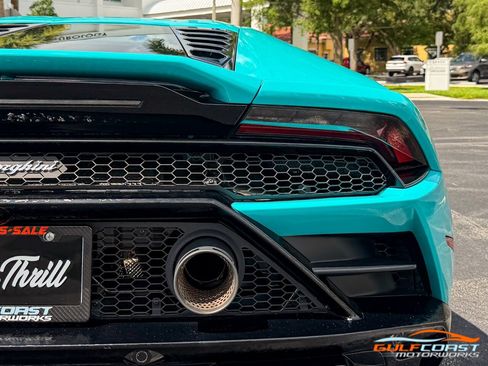 Used 2021 Lamborghini Huracan EVO RWD image 55