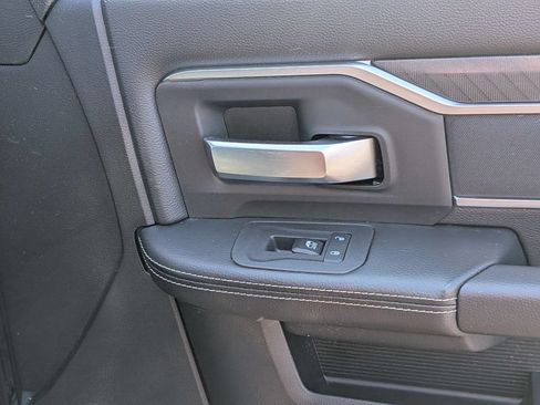 Certified 2026 RAM 2500 Big Horn AWD/4WD image 32