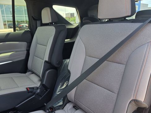 New 2026 Chevrolet Traverse LT w/ Midnight/Sport Edition FWD image 21