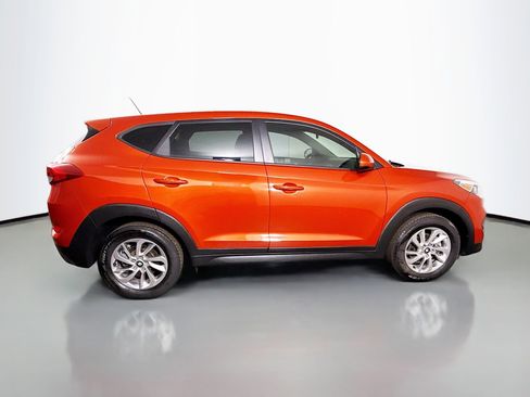 Used 2016 Hyundai Tucson SE image 11