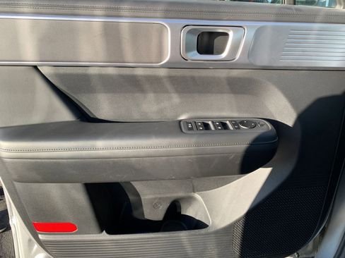 Used 2025 Hyundai Santa Fe SEL image 18