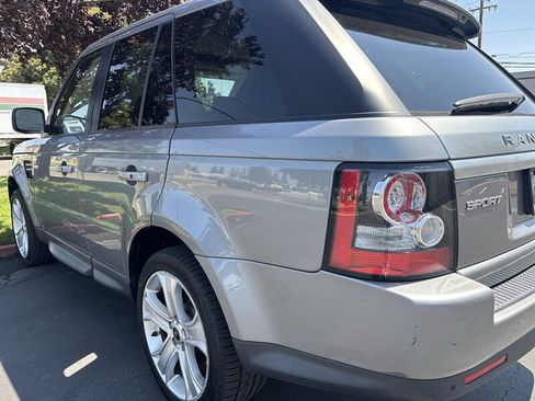 Used 2013 Land Rover Range Rover Sport HSE LUX AWD/4WD image 10