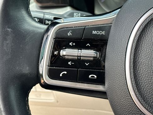 Used 2022 Kia Sorento SX FWD image 23