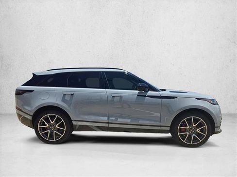 Used 2024 Land Rover Range Rover Velar Dynamic SE AWD/4WD image 4