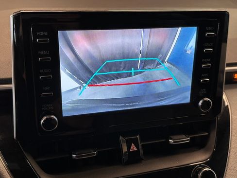 Used 2020 Toyota Corolla SE FWD image 13