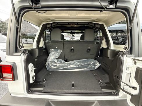 New 2026 Jeep Wrangler Sport image 28