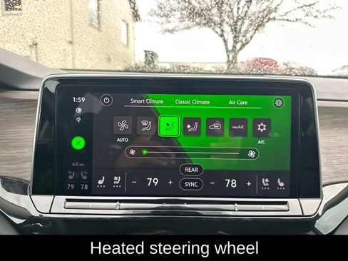 Used 2025 Volkswagen Atlas SEL image 15