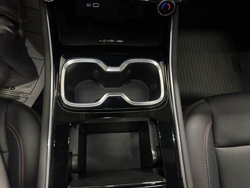 Used 2024 Chevrolet Traverse RS w/ LPO, Floor Liner Package image 22