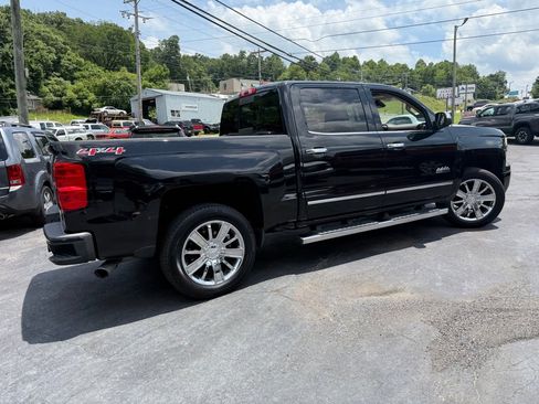 Used 2015 Chevrolet Silverado 1500 High Country w/ High Country Premium Package image 28