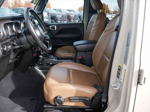 Certified 2020 Jeep Gladiator Rubicon image 34