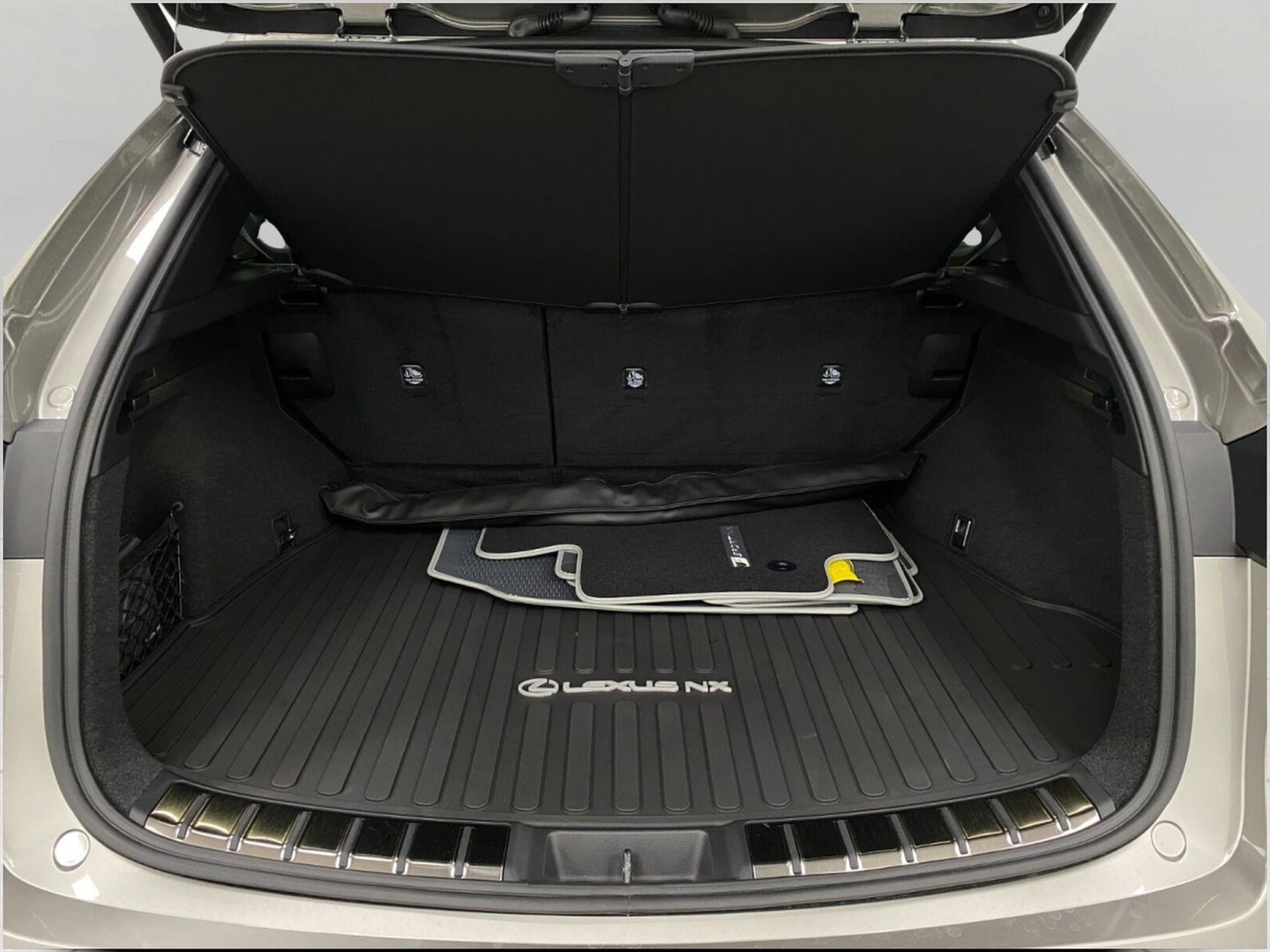 New 2026 Lexus NX 350 F Sport AWD/4WD image 5