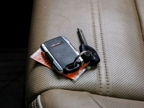 Used 2018 GMC Sierra 1500 Denali image 55