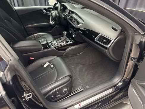 Used 2013 Audi S7 Prestige w/ Innovation Pkg image 35