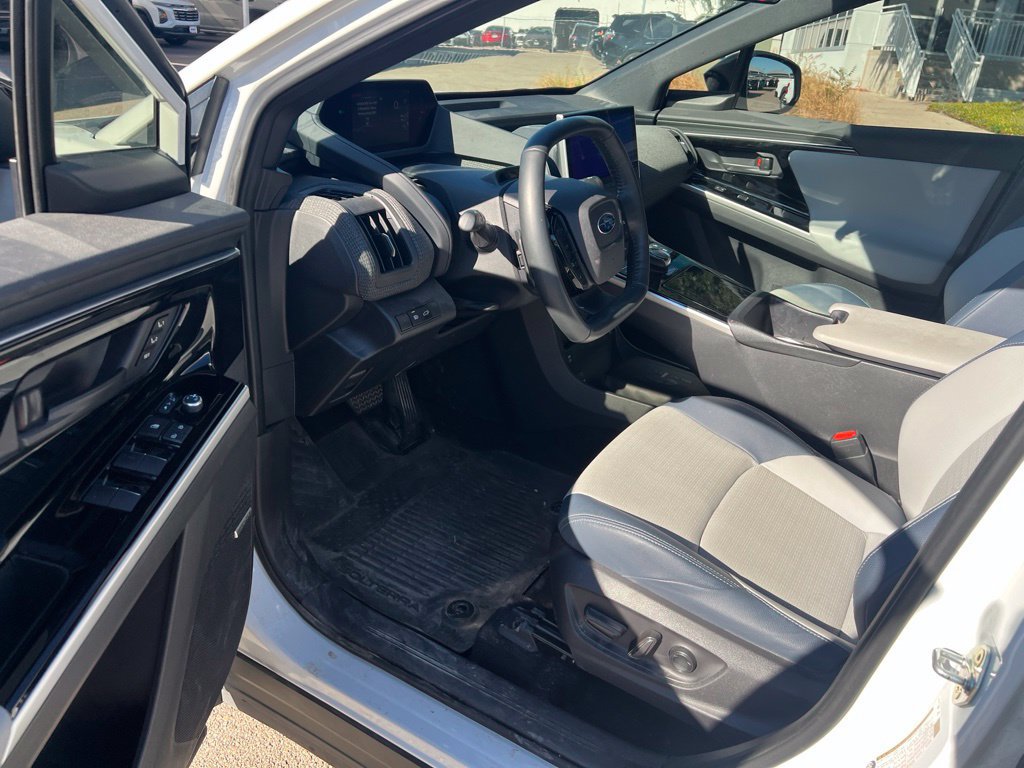 Used 2024 Subaru Solterra AWD/4WD image 6