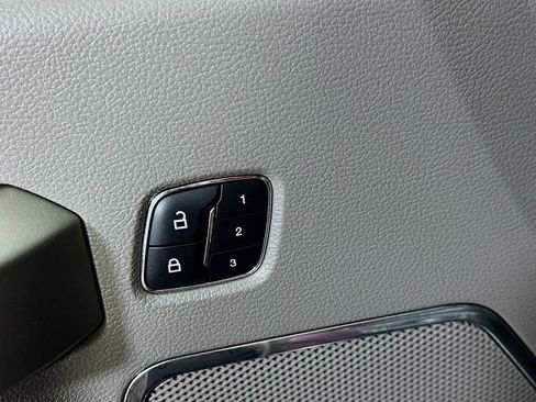 Used 2017 Ford F150 Lariat image 20