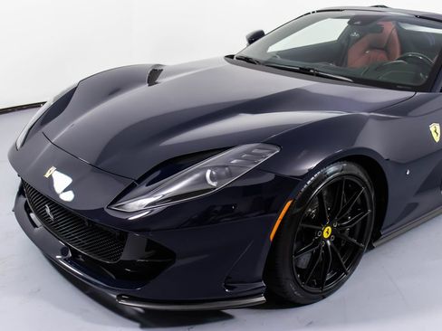 Certified 2023 Ferrari 812 GTS RWD image 30
