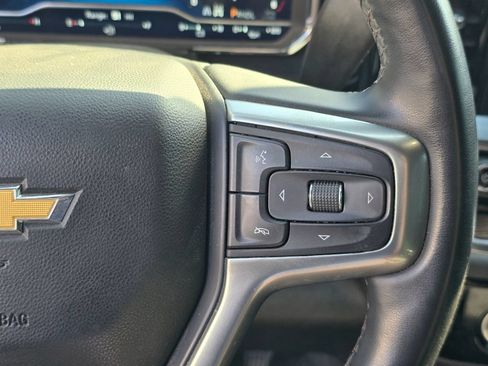 Used 2023 Chevrolet Silverado 1500 LT AWD/4WD image 29