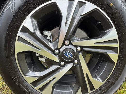 Certified 2024 Subaru Crosstrek 2.0i Premium AWD/4WD image 25
