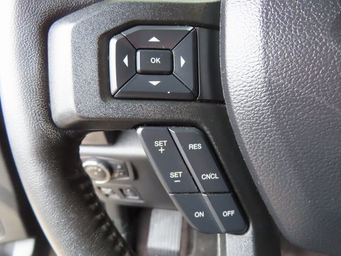 Used 2018 Ford F150 XLT w/ Equipment Group 302A Luxury image 21