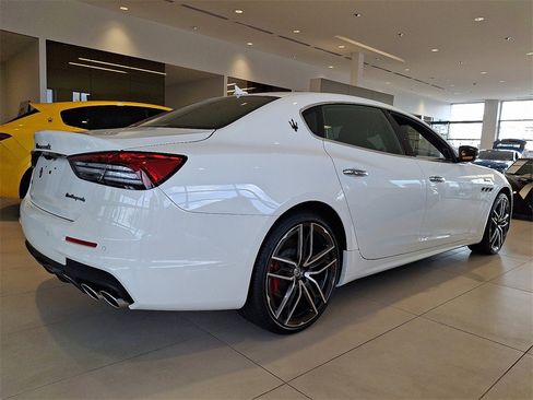 New 2024 Maserati Quattroporte Modena Ultima Q4 image 18