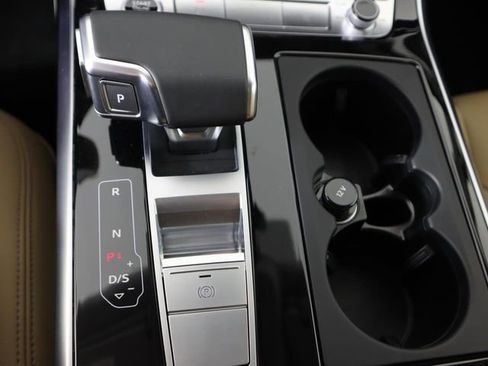 Certified 2025 Audi Q7 3.0T Premium Plus w/ Premium Plus Package image 20