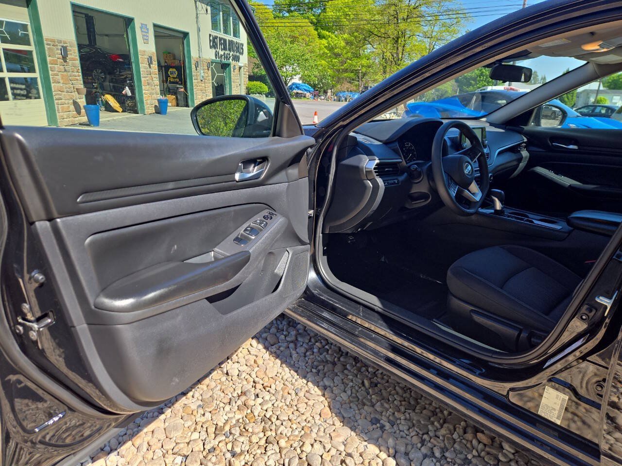 Used 2021 Nissan Altima 2.5 S FWD image 13