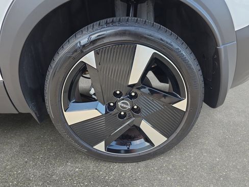 Used 2026 Nissan Kicks SR AWD/4WD image 30