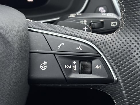 Used 2022 Audi SQ5 Premium Plus image 19