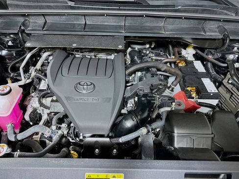 Certified 2025 Toyota Highlander XSE AWD/4WD image 28