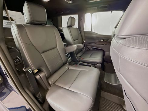 Used 2025 Lexus GX 550 w/ Accessory Package (2T) image 26