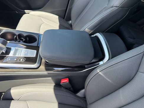 New 2025 Audi Q7 3.0T Prestige AWD/4WD image 14