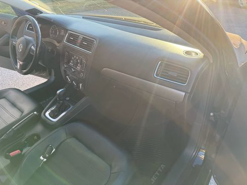 Used 2014 Volkswagen Jetta SEL image 13