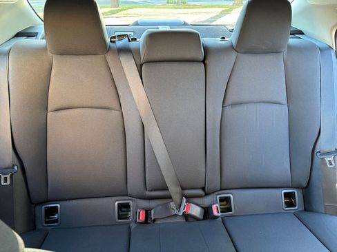 Used 2025 Toyota Corolla LE image 32