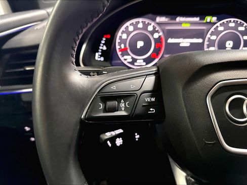 Used 2018 Audi Q7 3.0T Prestige w/ Prestige Package AWD/4WD image 19