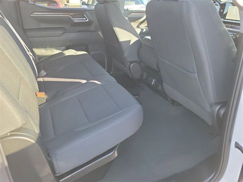 Used 2025 Chevrolet Silverado 1500 LT image 20