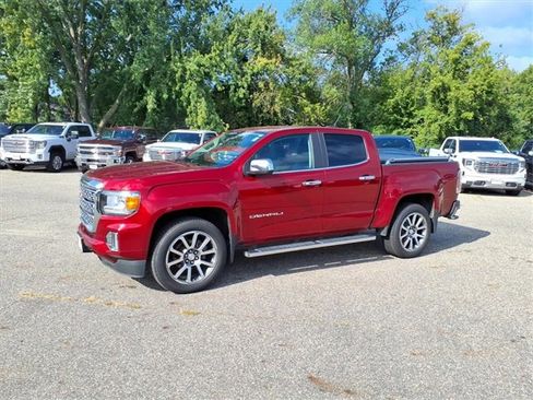 Used 2021 GMC Canyon Denali image 8