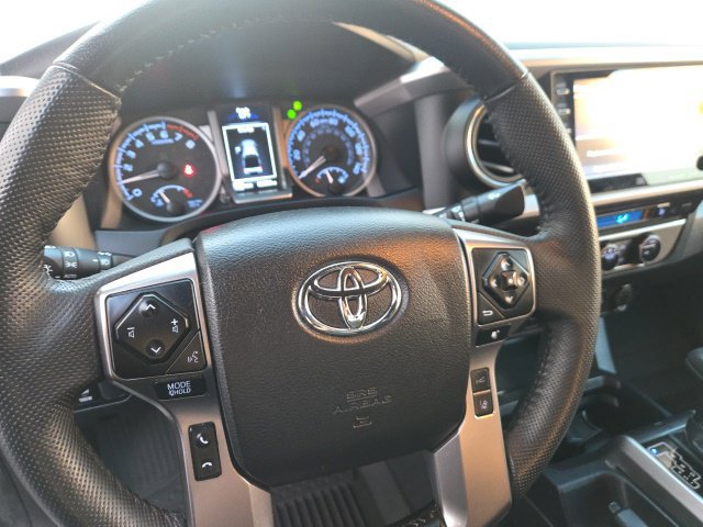 Used 2023 Toyota Tacoma Limited AWD/4WD image 17