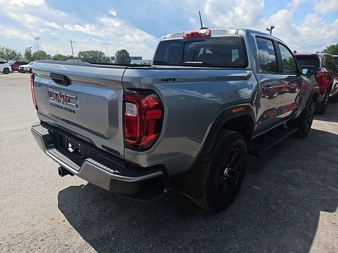 Used 2024 GMC Canyon Elevation w/ Convenience Package AWD/4WD image 3
