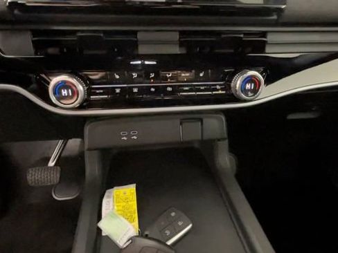 Used 2025 Honda Prologue Eco image 30